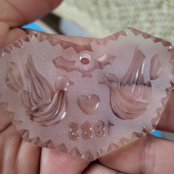 NEW in boxWaterford Crystal Ornament with Original Red Velvet sack and box - Picture 3 of 4